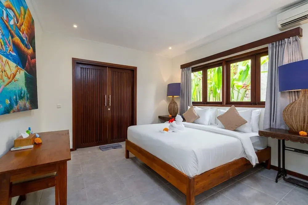 Villa Alroda Antik - Peaceful 4BR Villa with Private Pool in Canggu