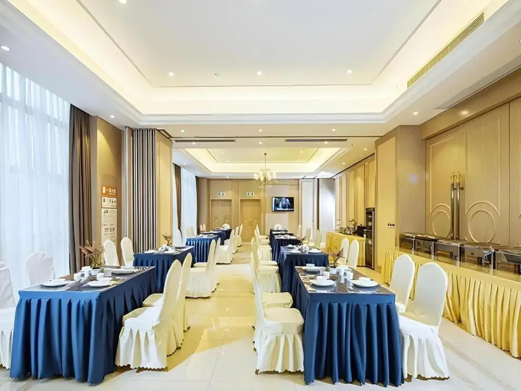 Vienna Hotel(Chongqing Jiangjin Shuangfu store)