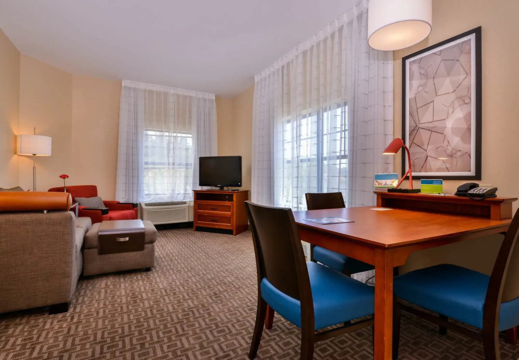 TownePlace Suites by Marriott Thousand Oaks Ventura County