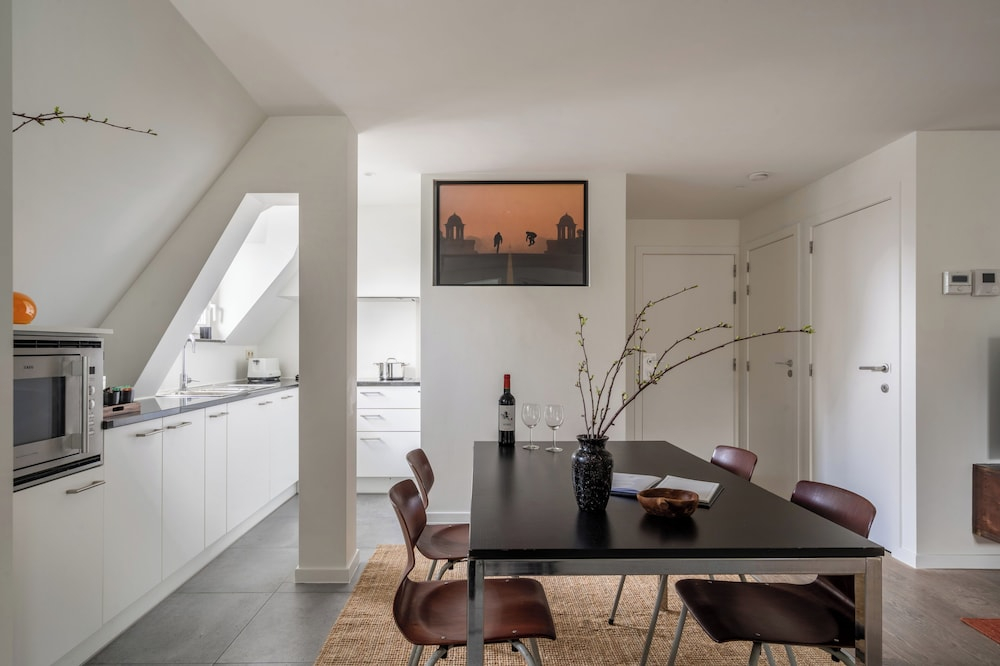 A Place - Meir 41