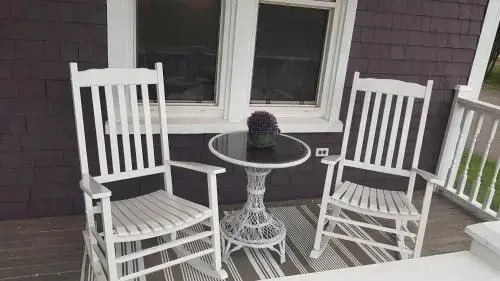 The Home Place Inn