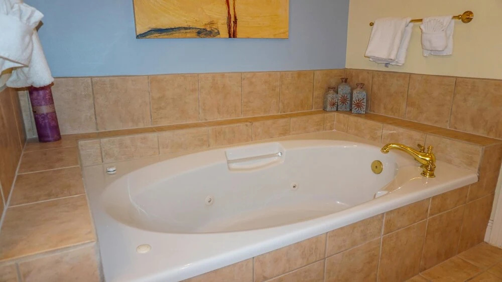 Captiva 3 Bedroom Apartment by BnD