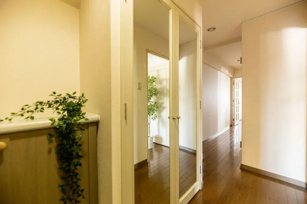 Shinsaibashi Midtown Apartments