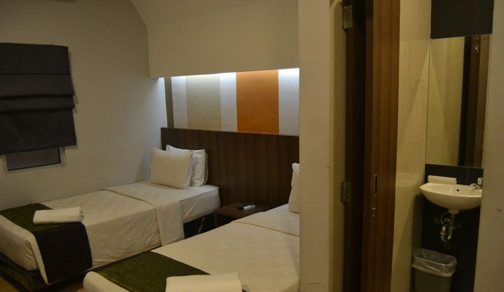 J Hotel Medan