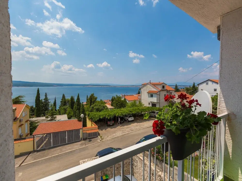 Apartments Azzaro