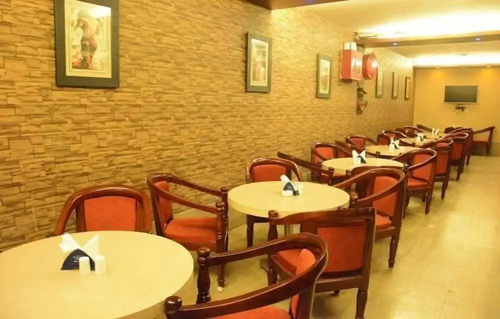 OYO 3191 Hotel Eden Rock
