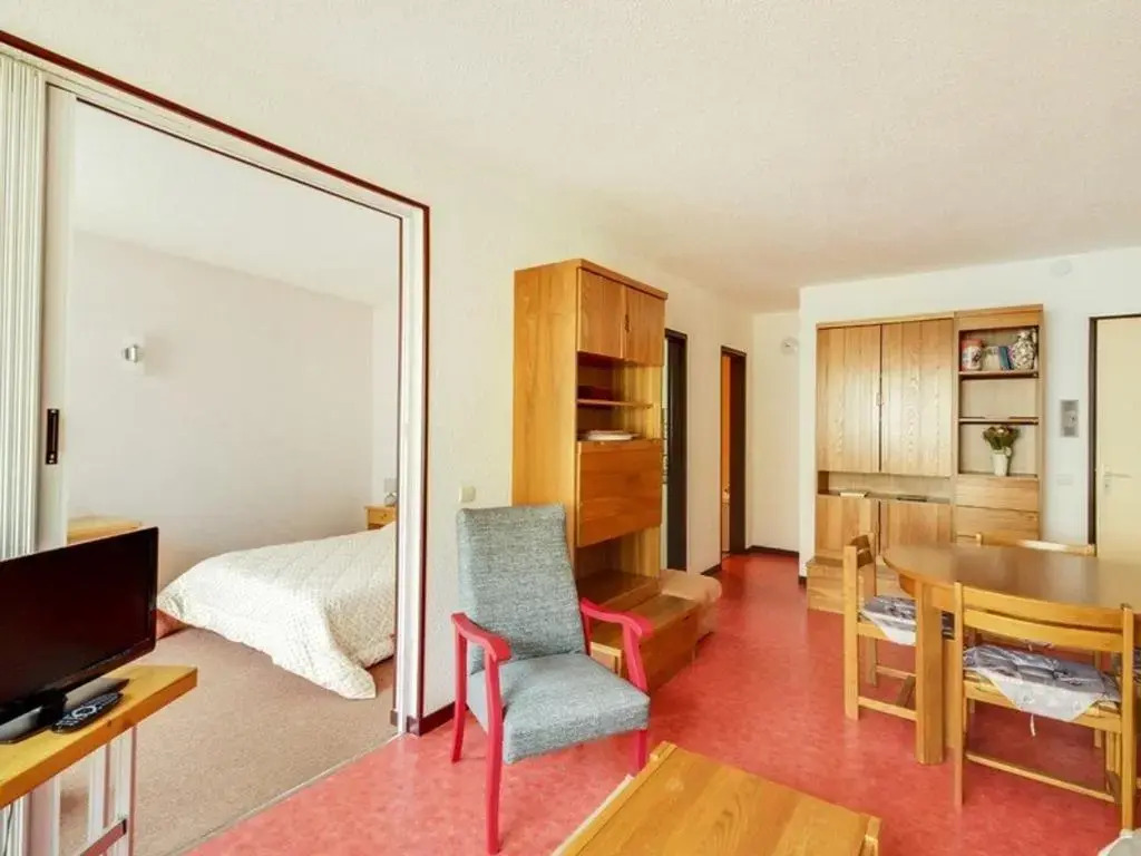 Appartement Cauterets, 2 pièces, 4 personnes - FR-1-401-92
