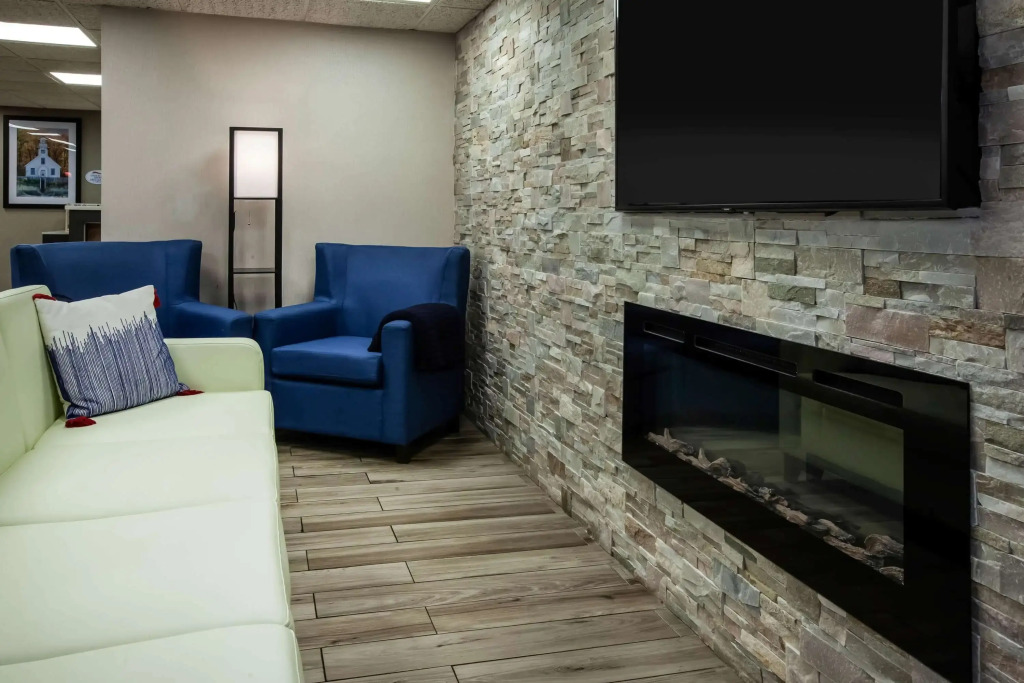 Baymont by Wyndham Traverse City