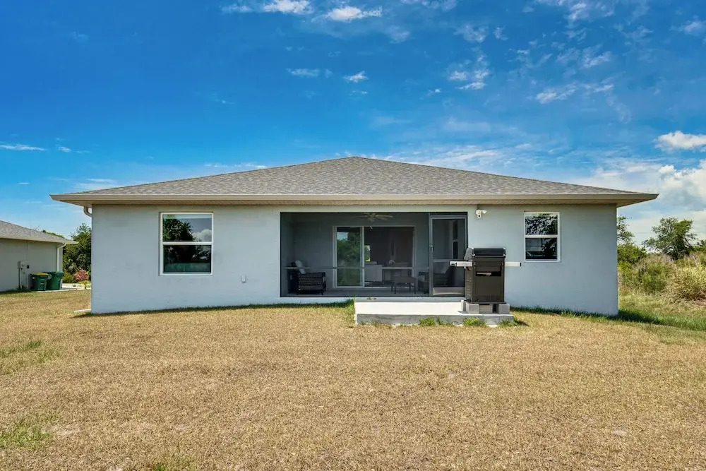 South Gulf Cove Retreat w/ Grill - 13 Mi to Beach!