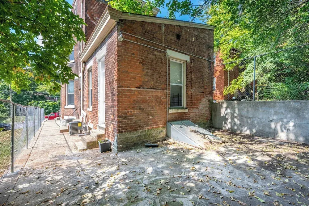 Queen City Suites For 7
