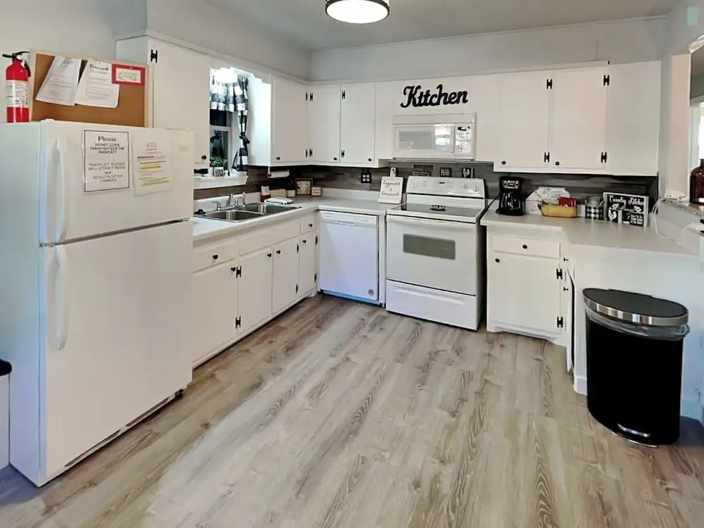 The Elk Meadow Cozy Cabin by Ruidoso Vacation Rentals