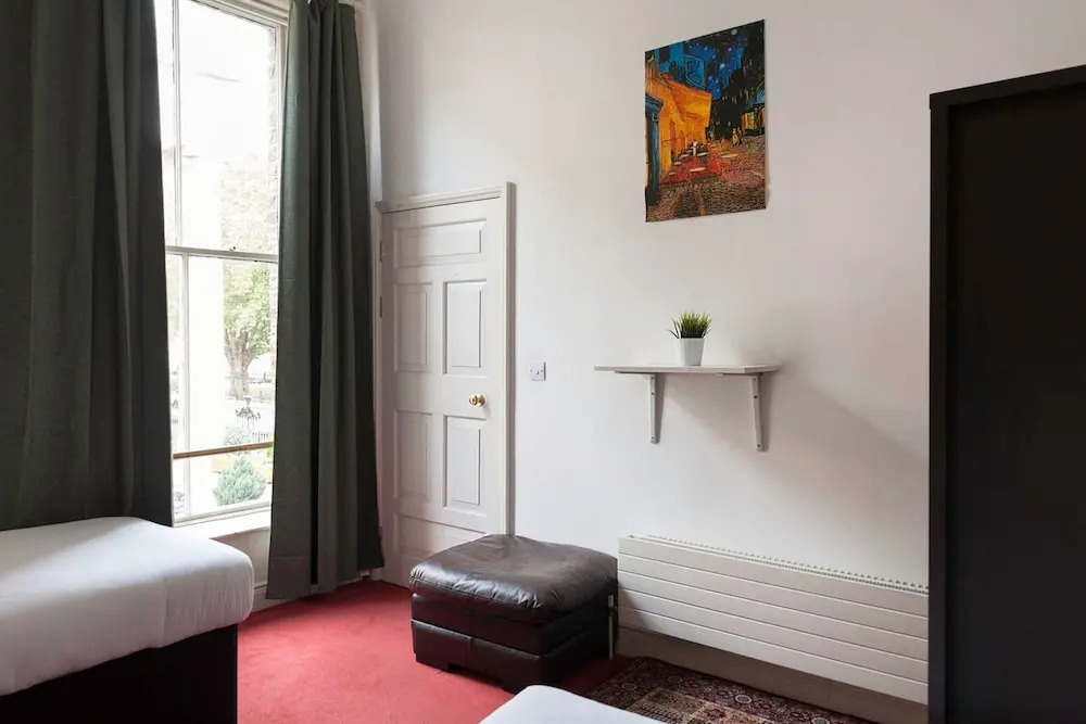 Metrostays - O'Connell Street 84-1