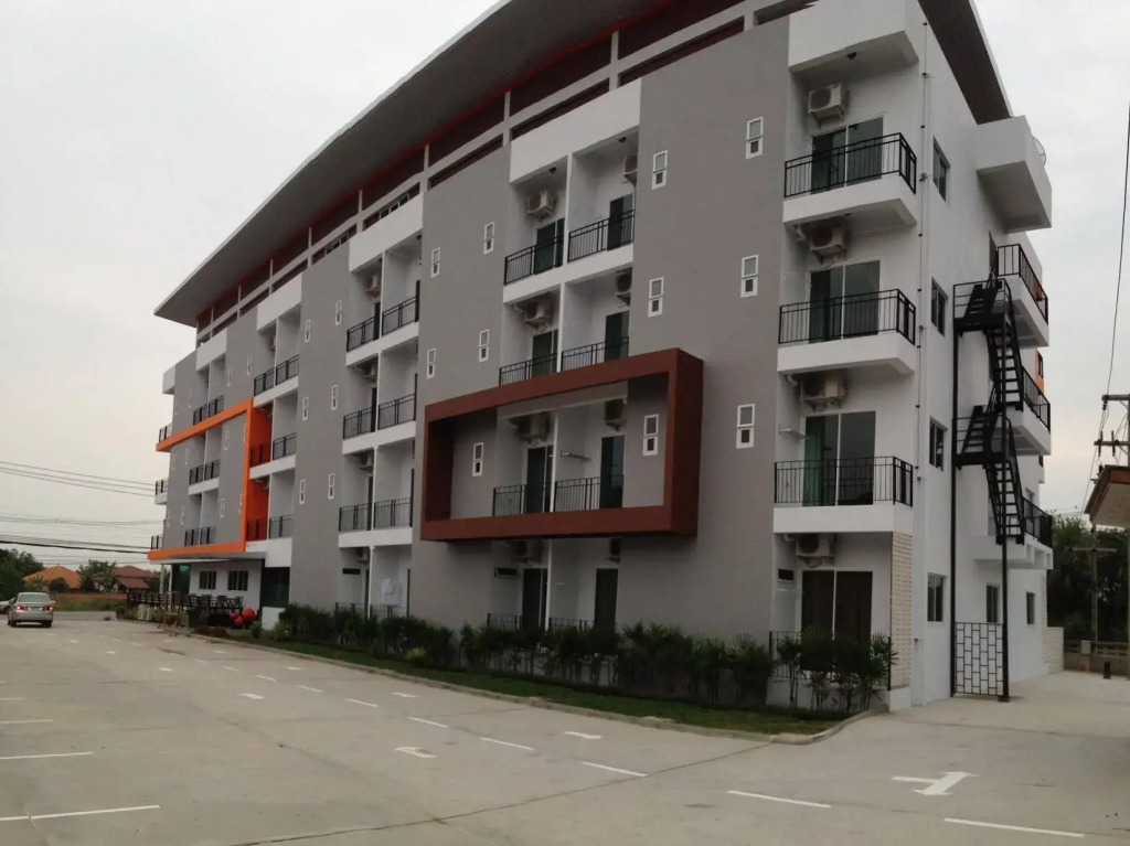 The River Apartment