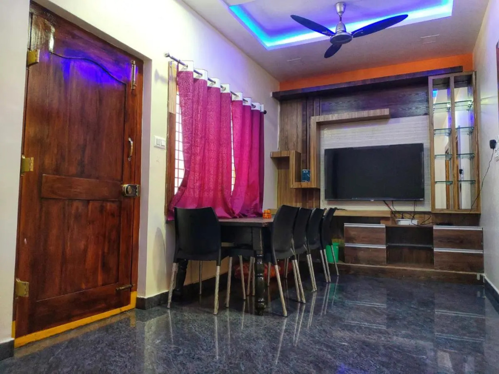 Vijayanagara Home Stay