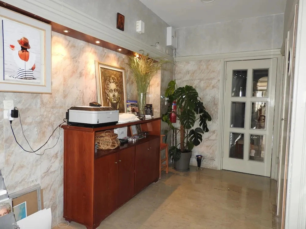 Bikakis Apartment