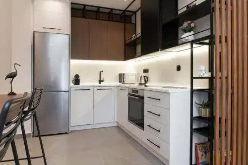 Glyfada Gallery Apartment