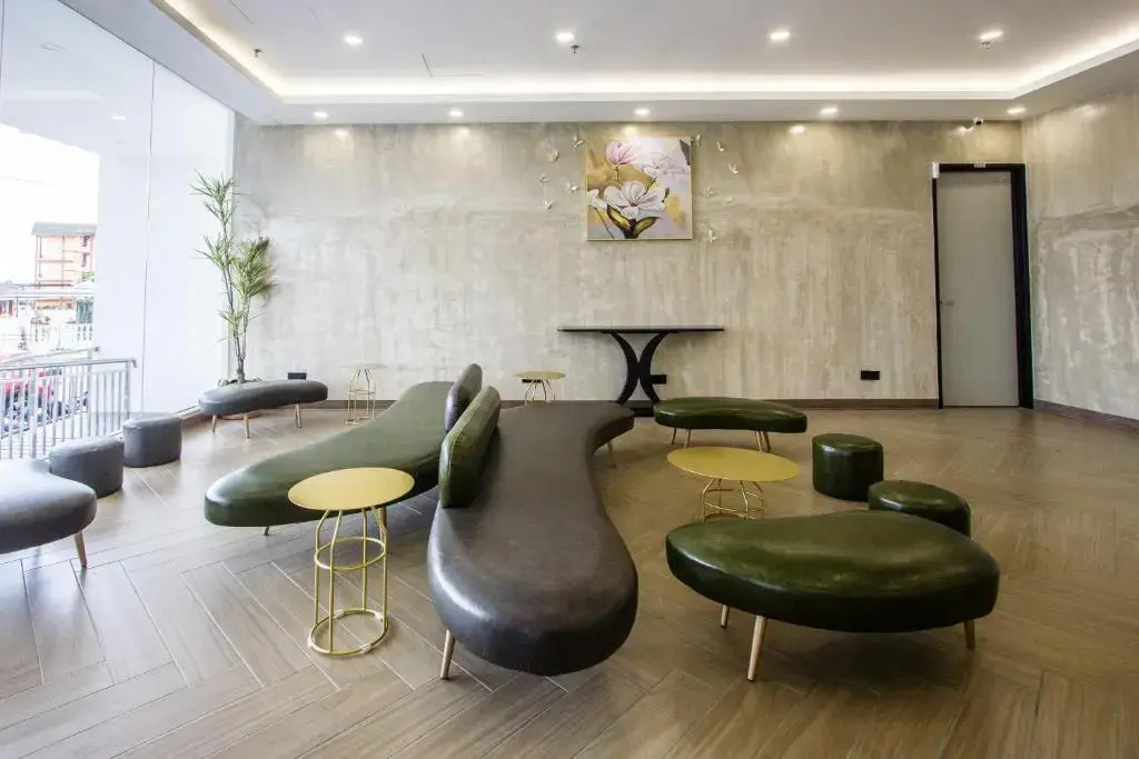 Sri Indar Hotel & Suites