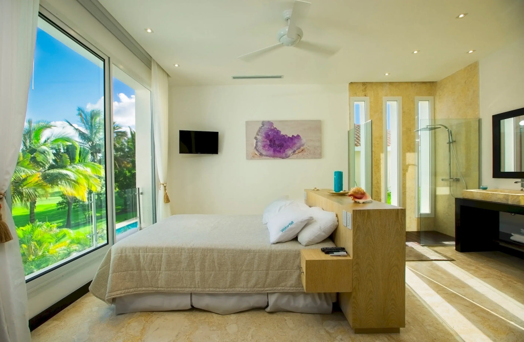 Punta Cana Villa Waterfall - Private Villa in The Dominincan Republic