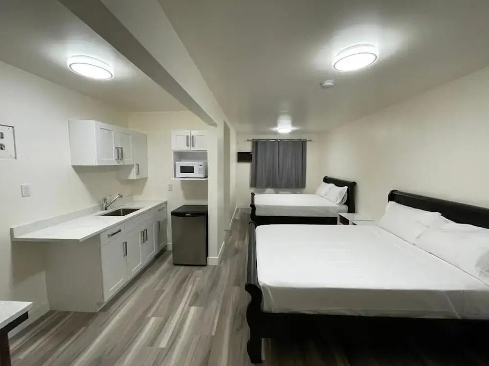 Destination INN