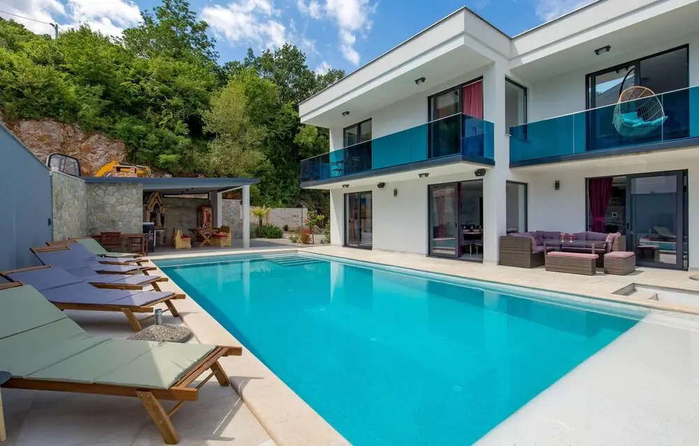 Amazing Home in Matulji With Outdoor Swimming Pool, Wifi and 5 Bedrooms