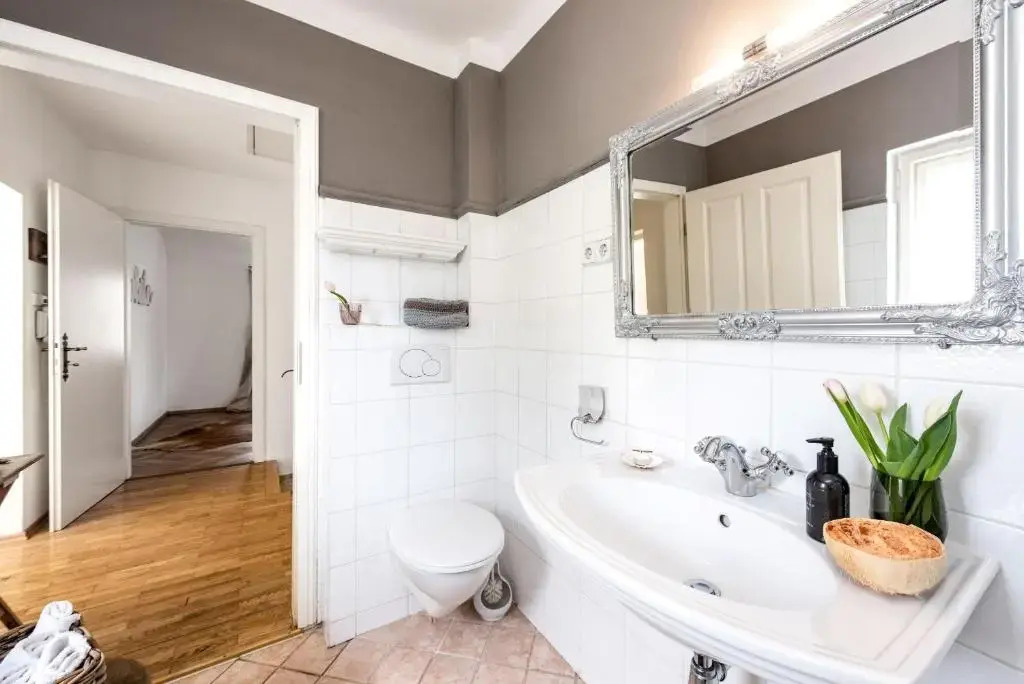Townhouse RIVA, prime location in the city of Salzburg, 1000m2 backyard