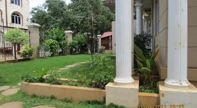 GUEST INN Home Stay