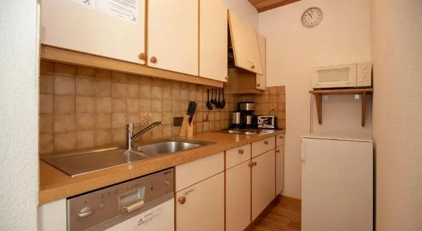 Hotel Garni Kardona