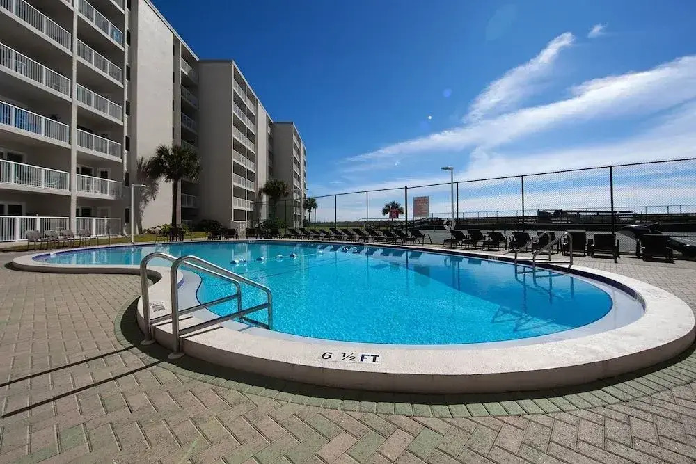 Gulf Shore Condo #217 - 1 Br condo by RedAwning