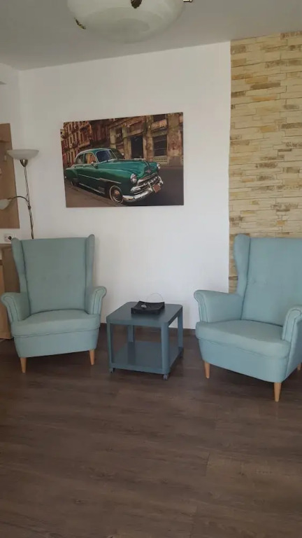 Balcescu Apartment 33