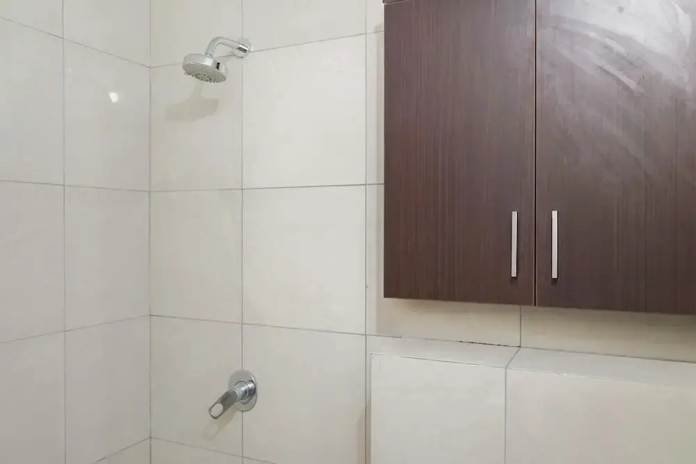 Elegant Studio Apartment at Pasar Baru Mansion