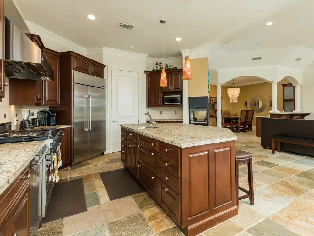 4121 West Bayside Way Home