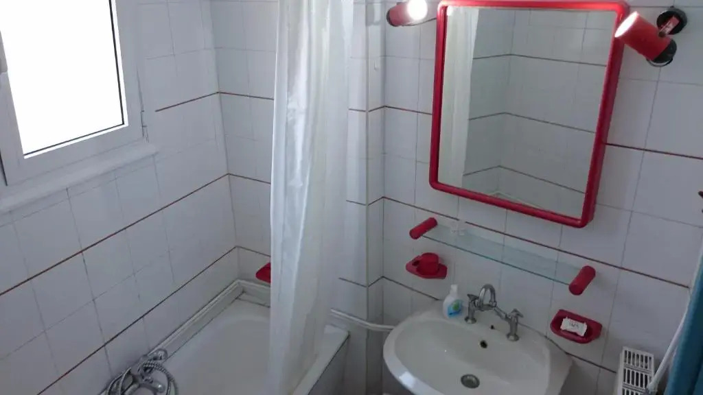 Fouli Studios & Apartments