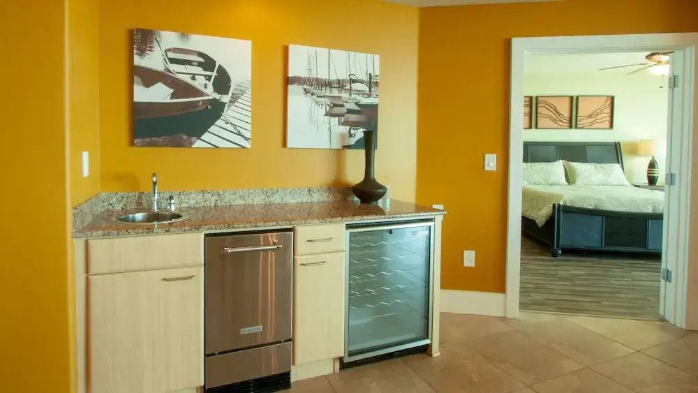 Three Bedroom With Gulf Views - Unit Crd0414
