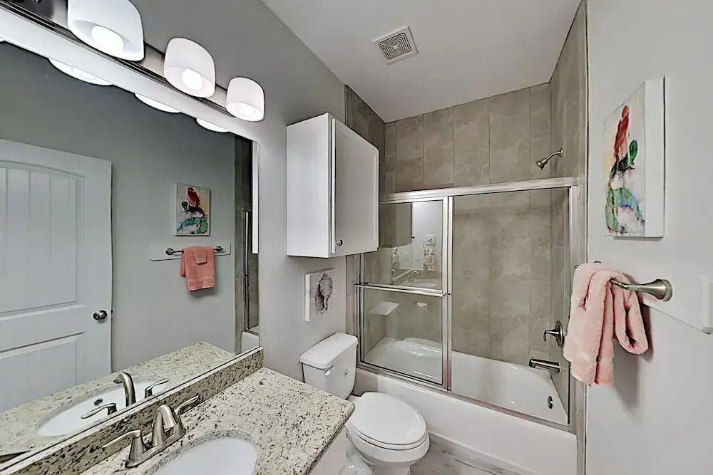 Brand-new Townhome W/ Pool - Steps To The Beach 4 Bedroom Condo