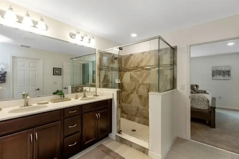 Refreshing Tuscan Ridge Home 5 Bedroom Home by Redawning