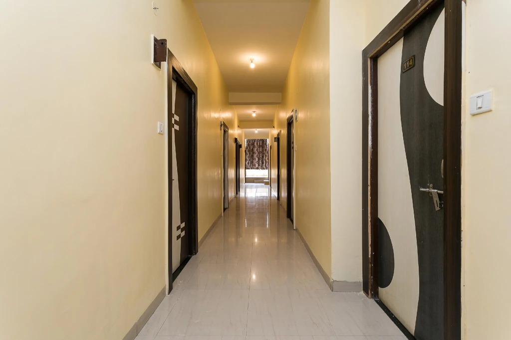 OYO 6292 Hotel Laxmi Niwas