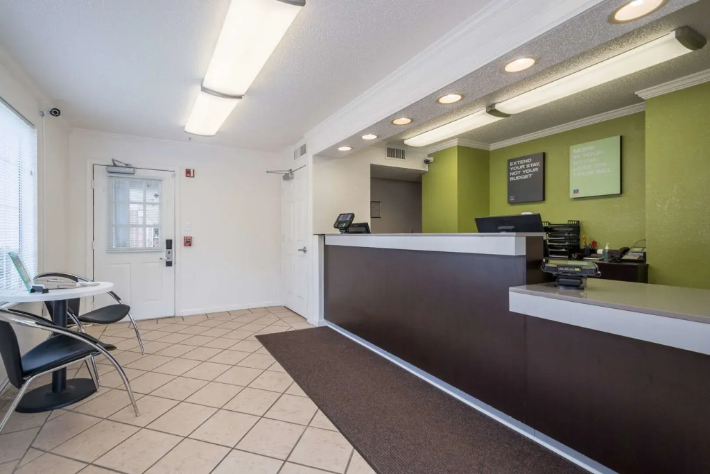 Studio 6 Extended Stay - Roswell, GA - Atlanta