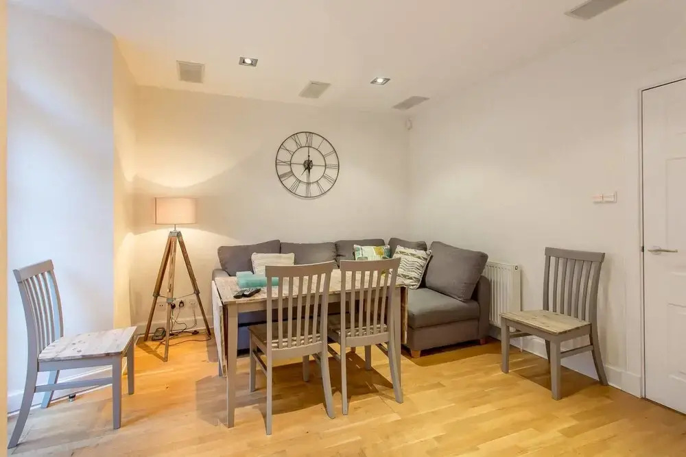 Charlotte Sq. Apartment Private Garden