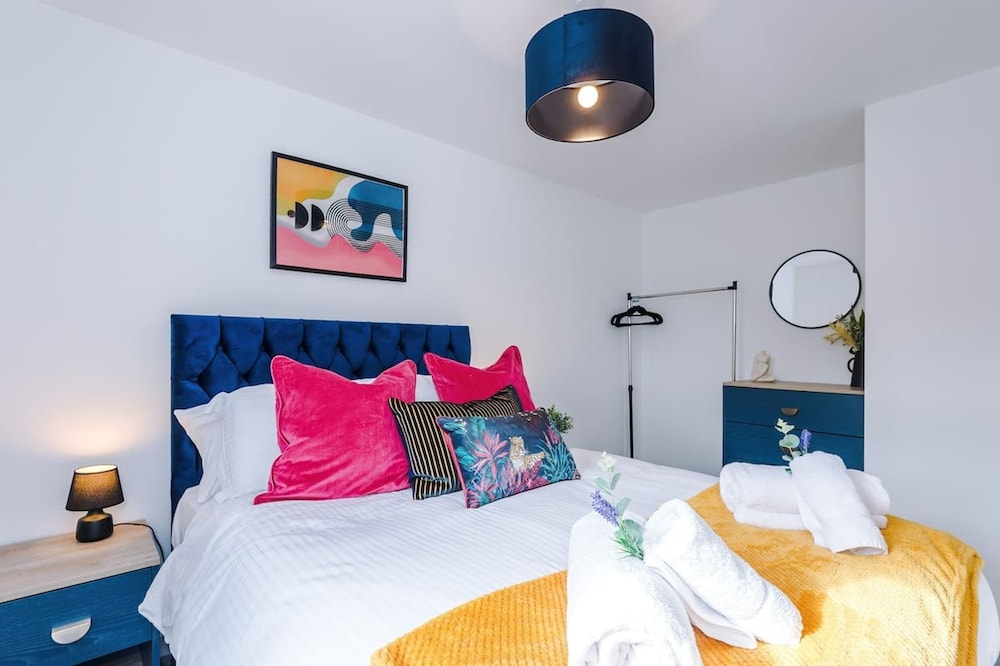 Ideal for Business Long-term Guests Free Parking