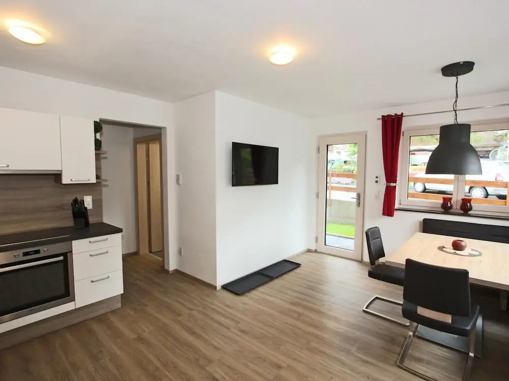 Apartment in Mayrhofen With Garden