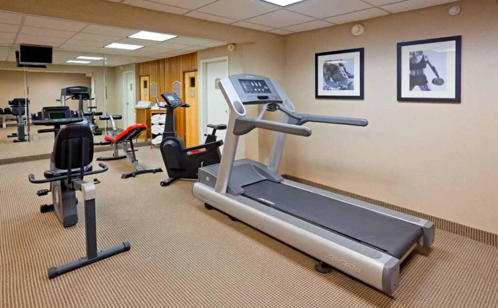 Holiday Inn East Windsor - Cranbury Area