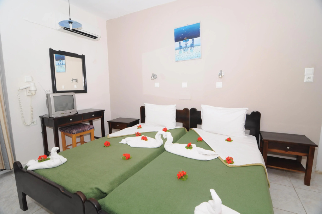 Nefeli Hotel