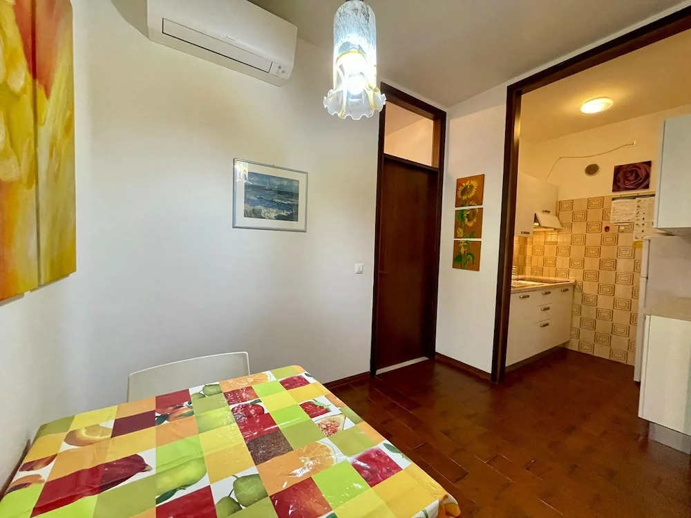 Spacious Apartment for six Guests