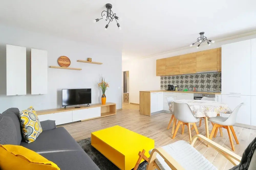 Apartment Stylish near Otopeni Airport