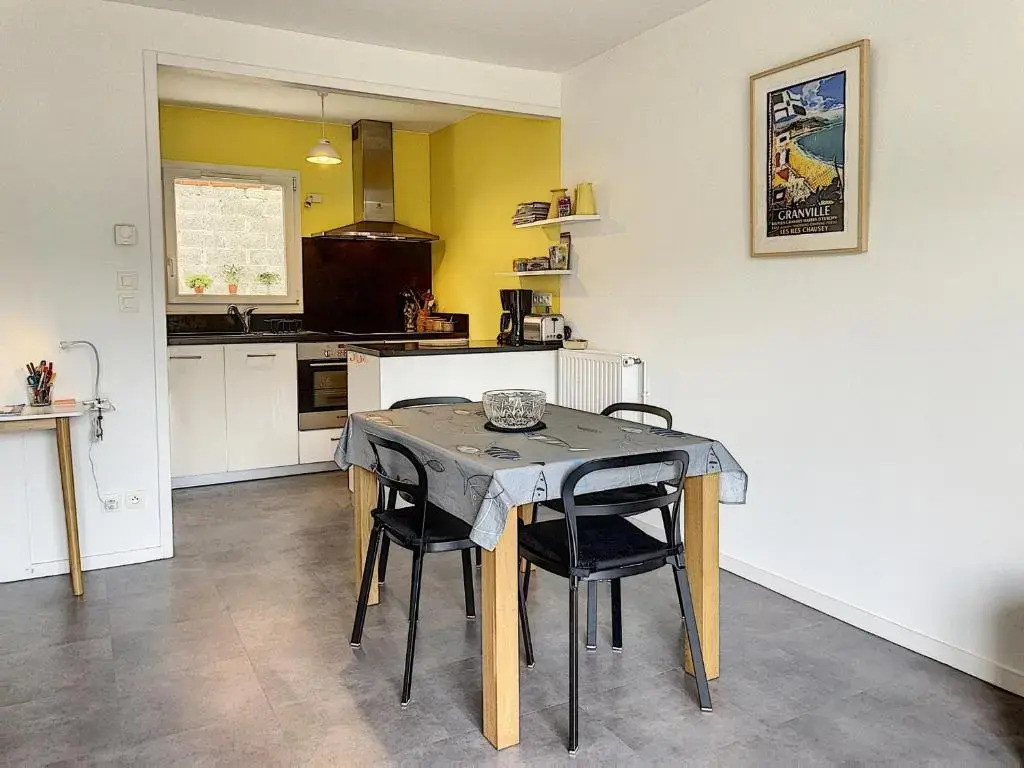 Appartement Granville, 2 pièces, 2 personnes - FR-1-361-368
