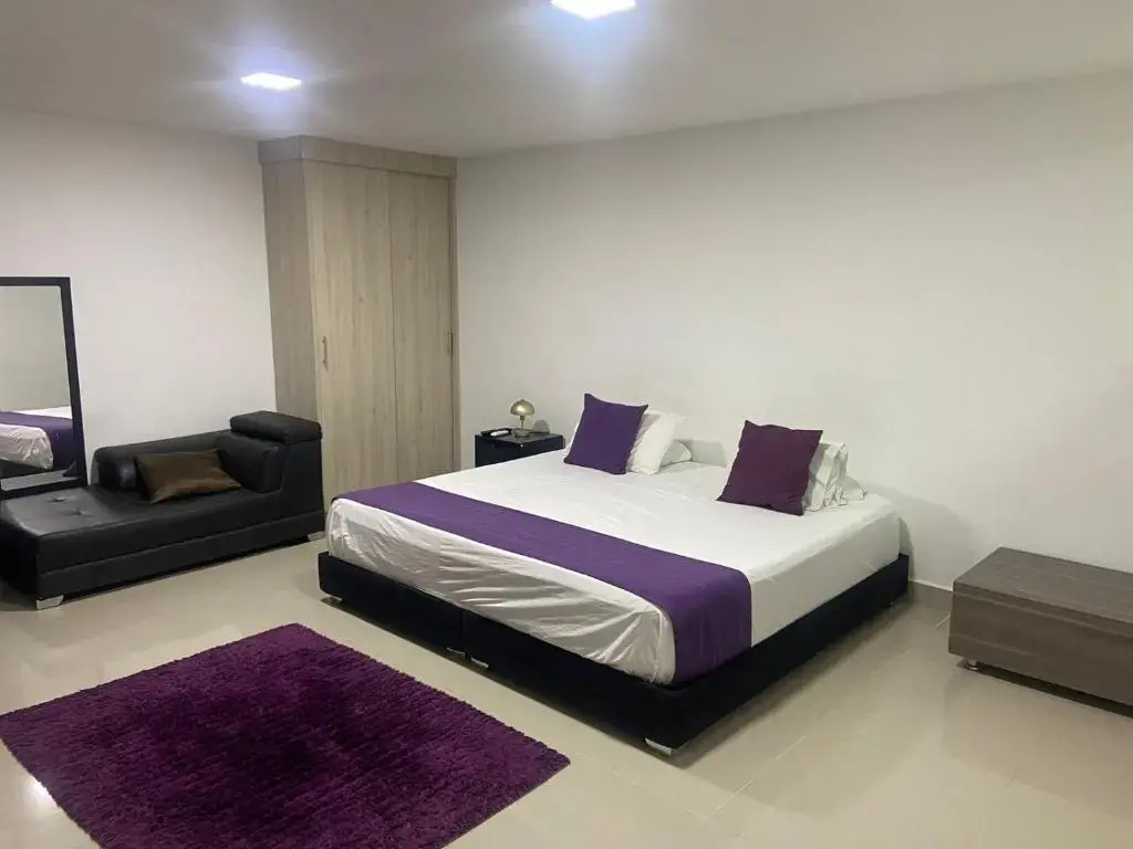 Aparta suites 502 Granada Cali