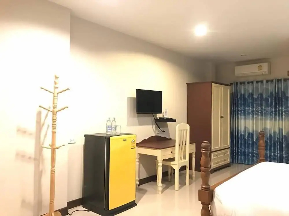 Baan Plubthong