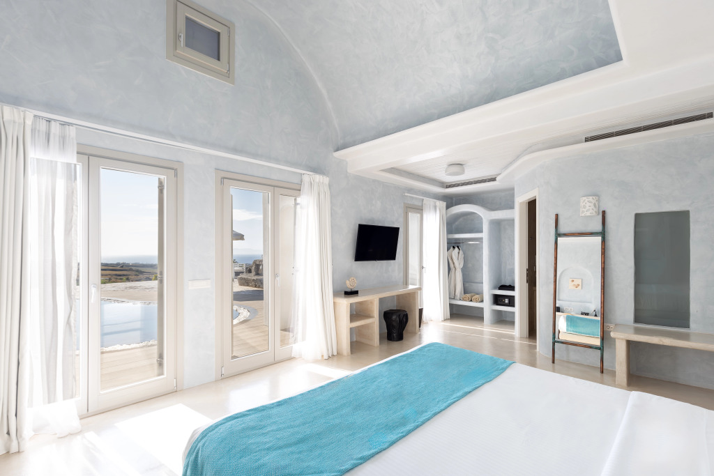 Danae Suites Santorini