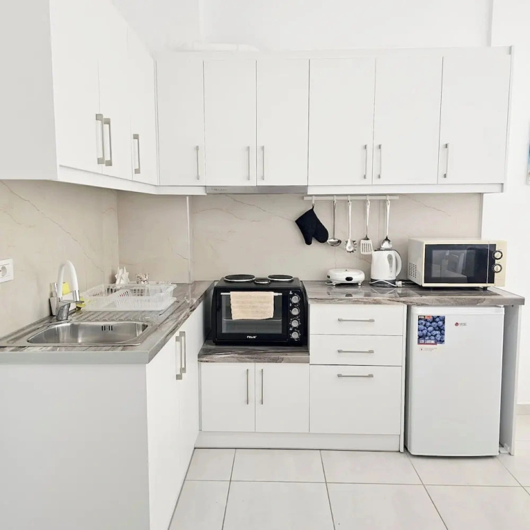 Ares Summer Apartments