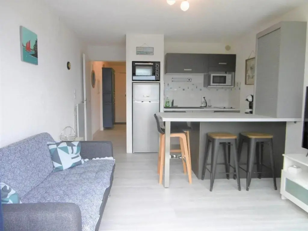 Appartement YOUN - à 500 m de la plage WIFI